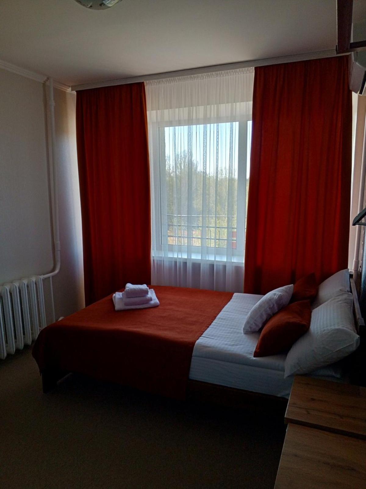 Tourist Poltava Hotel Exterior photo