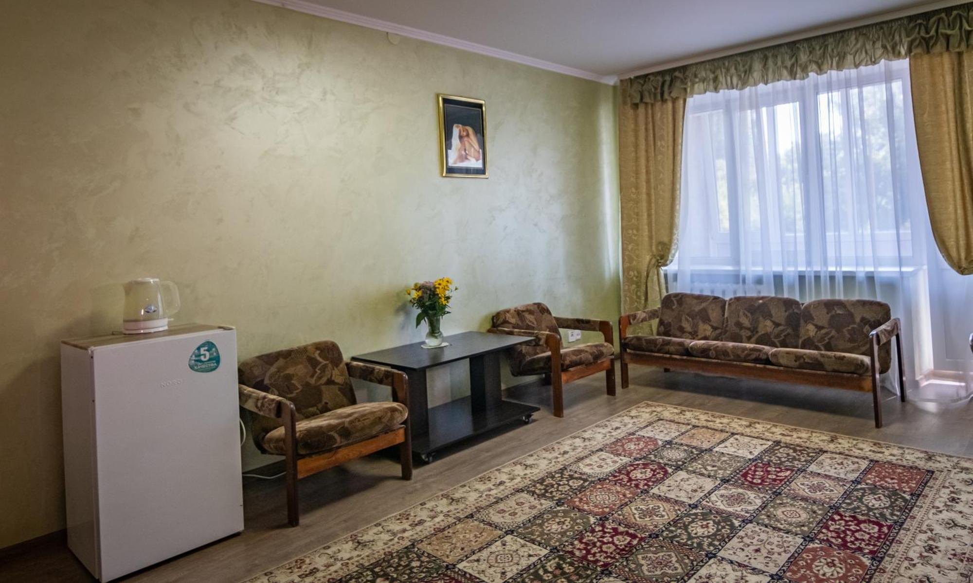 Tourist Poltava Hotel Exterior photo