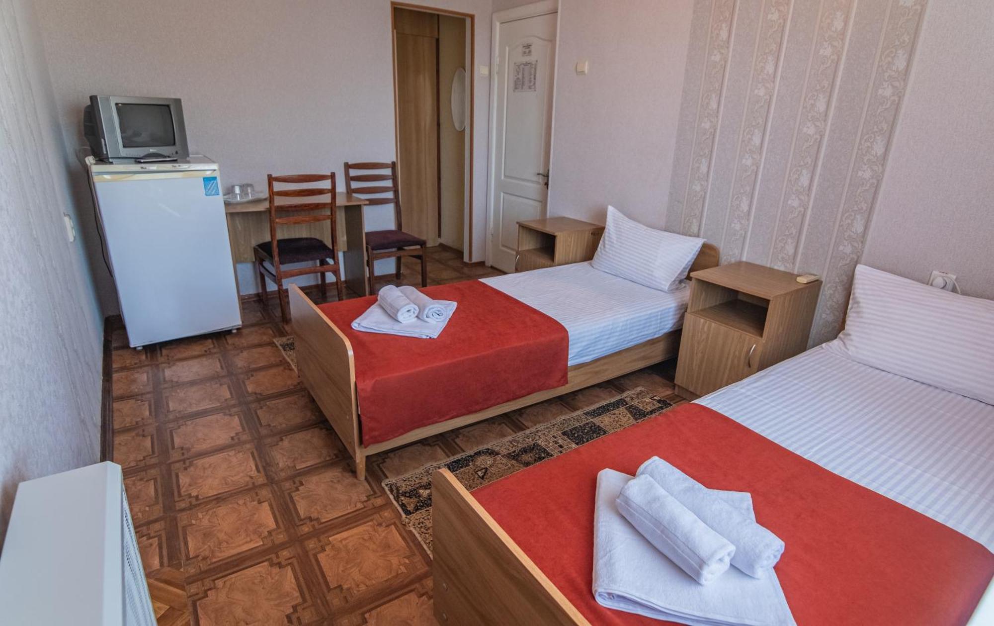 Tourist Poltava Hotel Exterior photo